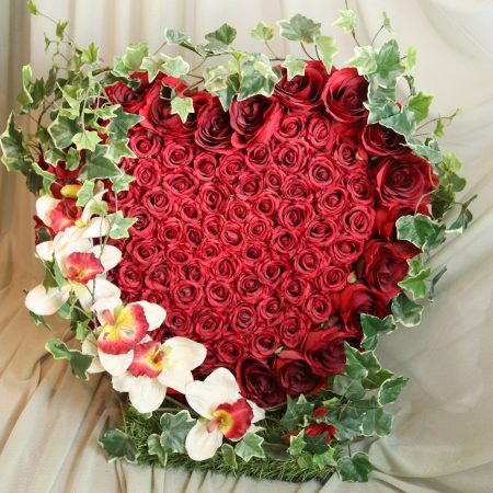 3D Red Rose Heart Tribute