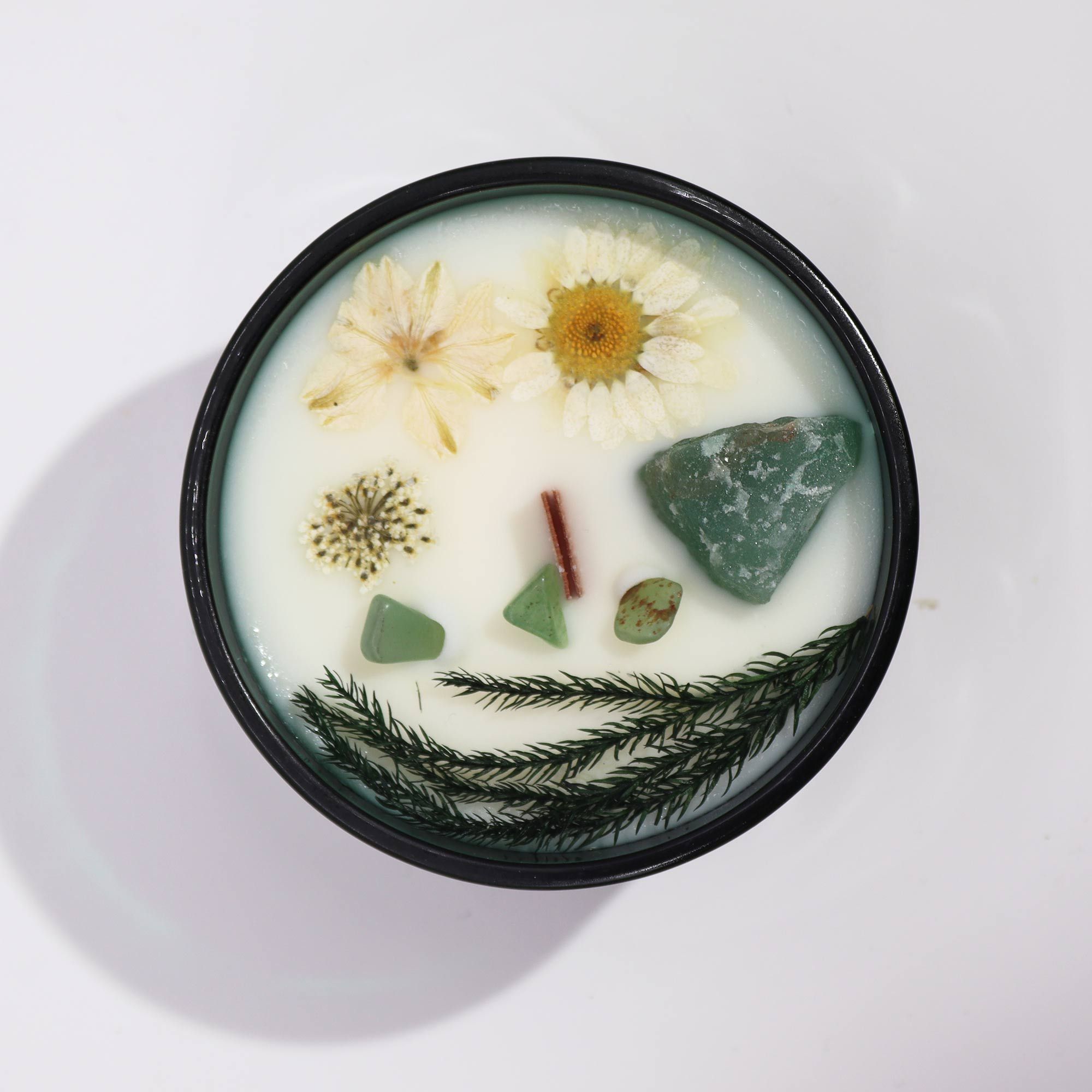 Hop Hare Crystal Magic Flower Candle - The Magician - Image 3