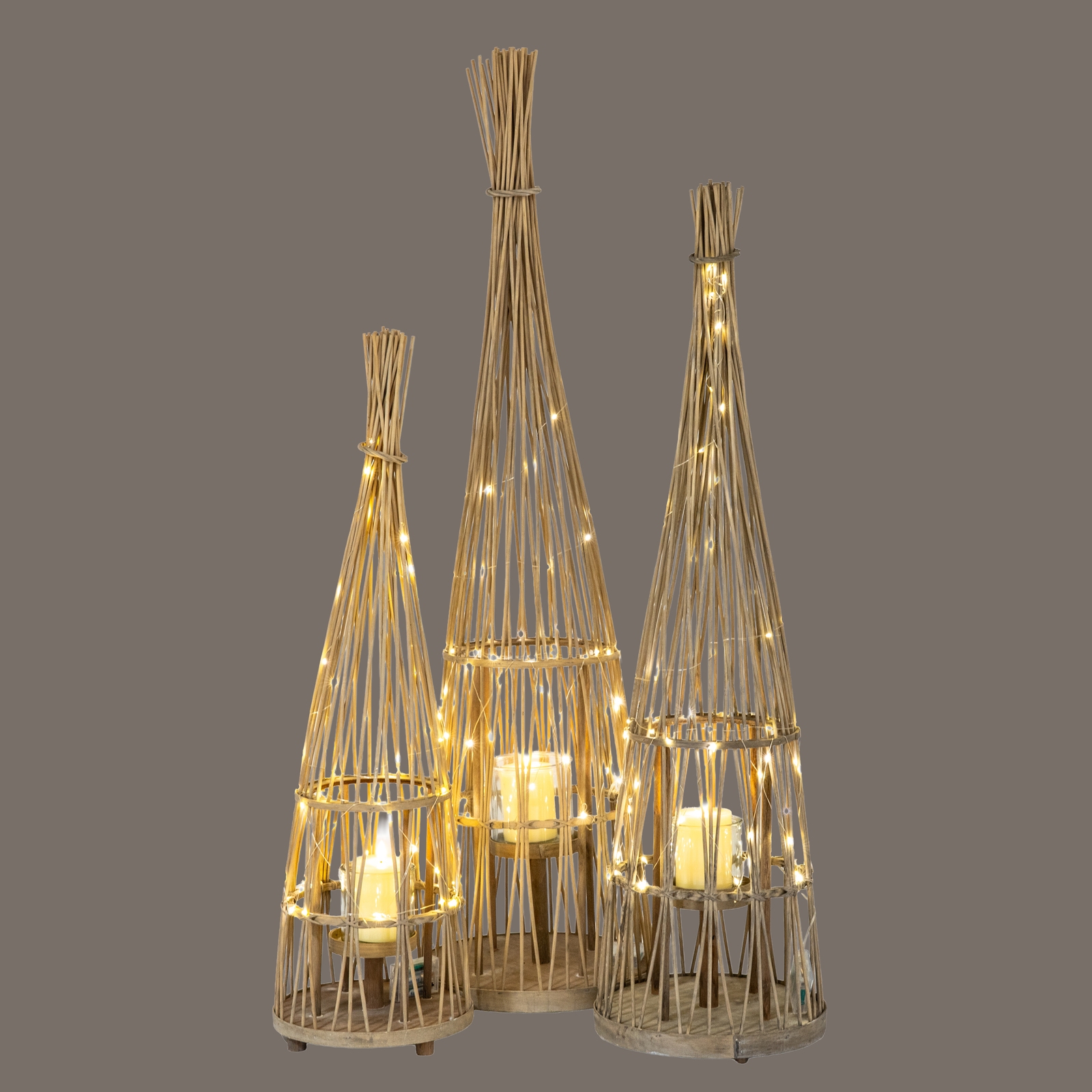 Medium Conical Wicker Lantern With Glass Holder - Image 5